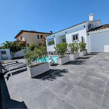 Superbe Empuriabrava Жирона